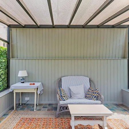 1 Bed In Richmond G0025 *